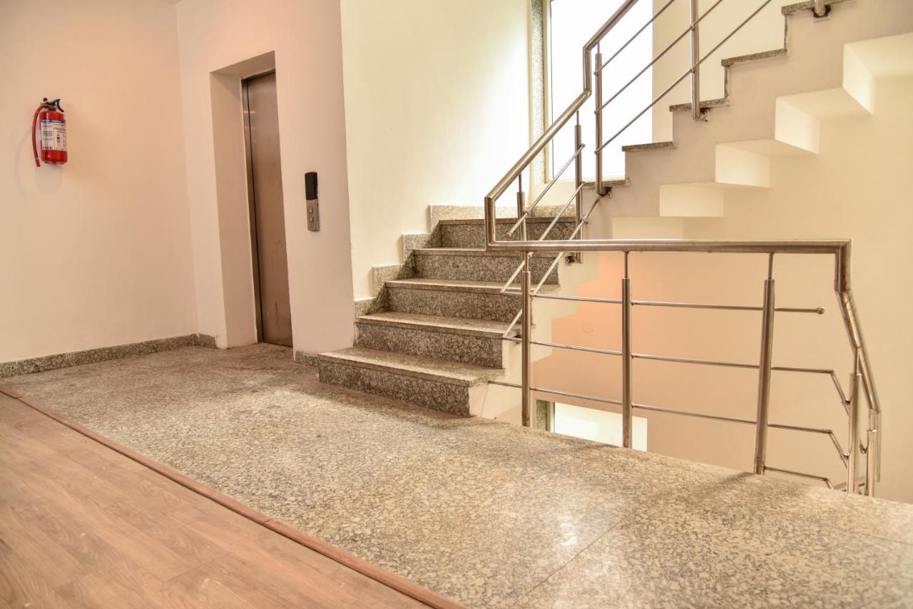 Hotel Admire Inn "Near Atal Chowk, Sector 15, Vasundhara" Ghaziabad Ngoại thất bức ảnh