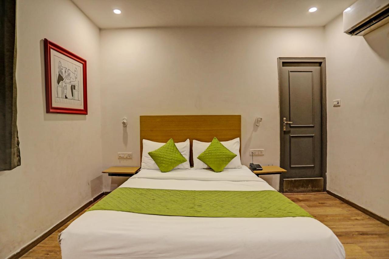 Hotel Admire Inn "Near Atal Chowk, Sector 15, Vasundhara" Ghaziabad Ngoại thất bức ảnh